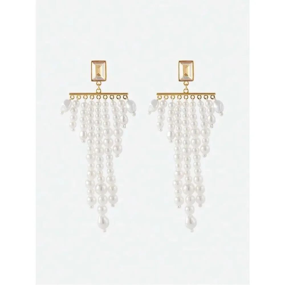 Pearl drop earrings N2054